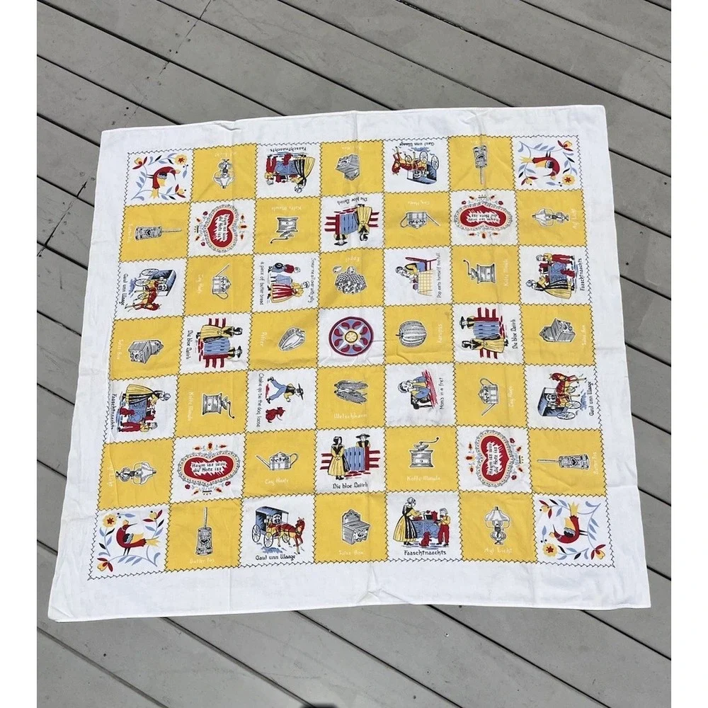 Vintage 1960s Cotton Checkered Tablecloth Pennsylvania Dutch German Amish 48x46